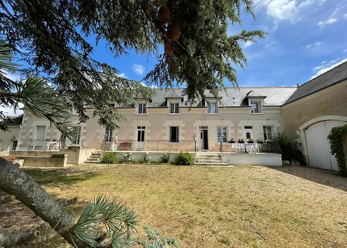 Aux Chambres Des Dames